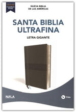 Cargar imagen en el visor de la galería, Biblia Ultrafina Letra Gigante Negra NBLA
